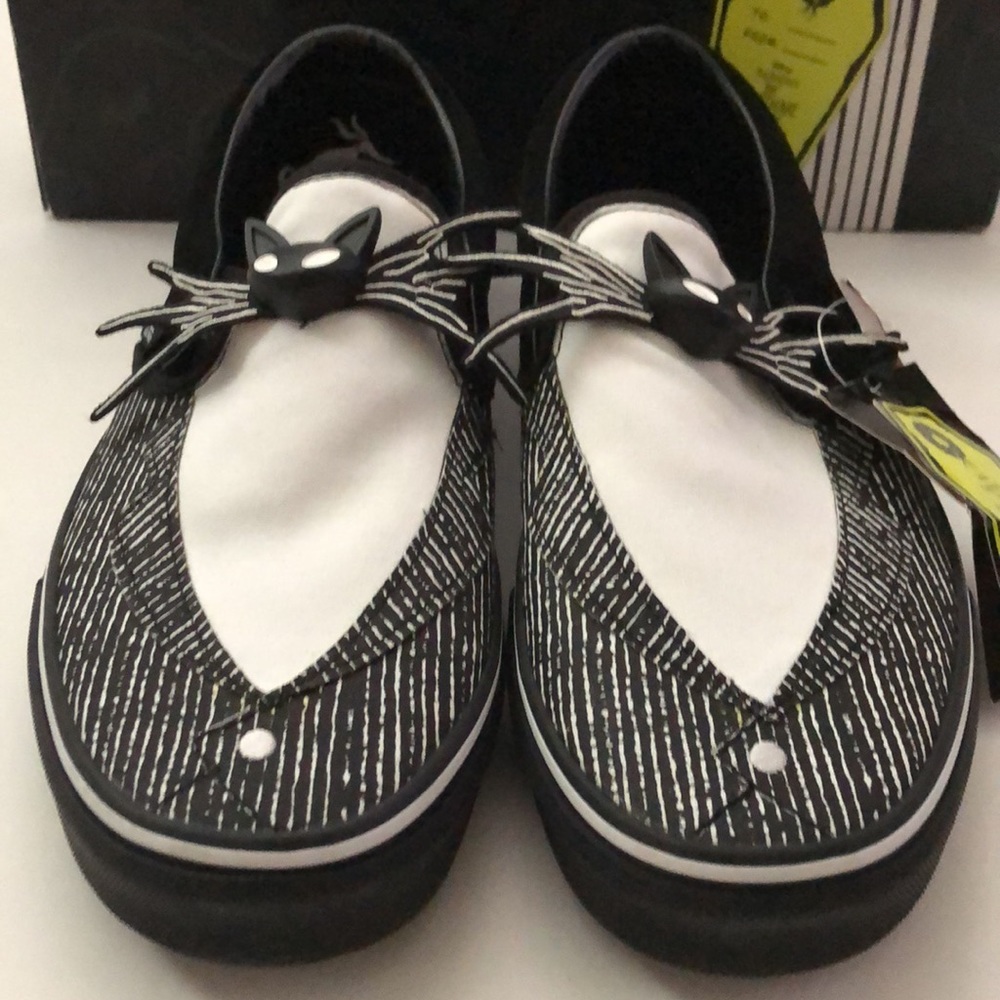 NEW Jack Skellington vans the night before Christmas - Picture 5 of 12
